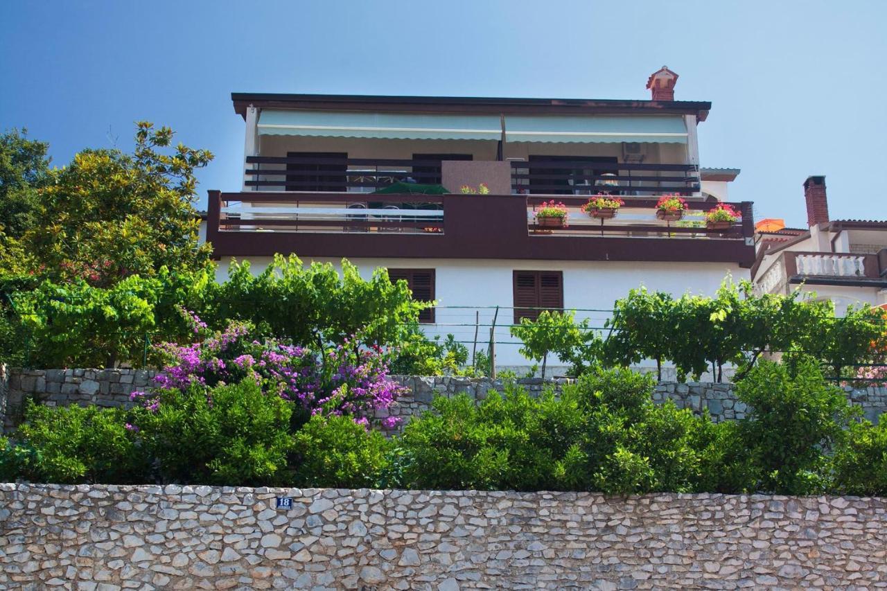 Apartments With A Parking Space Rabac, Labin - 7622 Εξωτερικό φωτογραφία