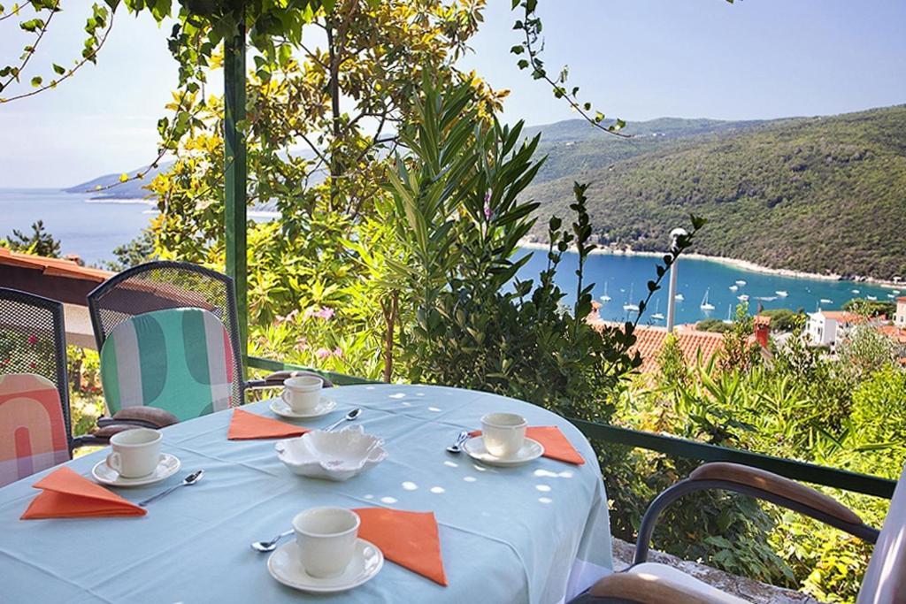 Apartments With A Parking Space Rabac, Labin - 7622 Εξωτερικό φωτογραφία