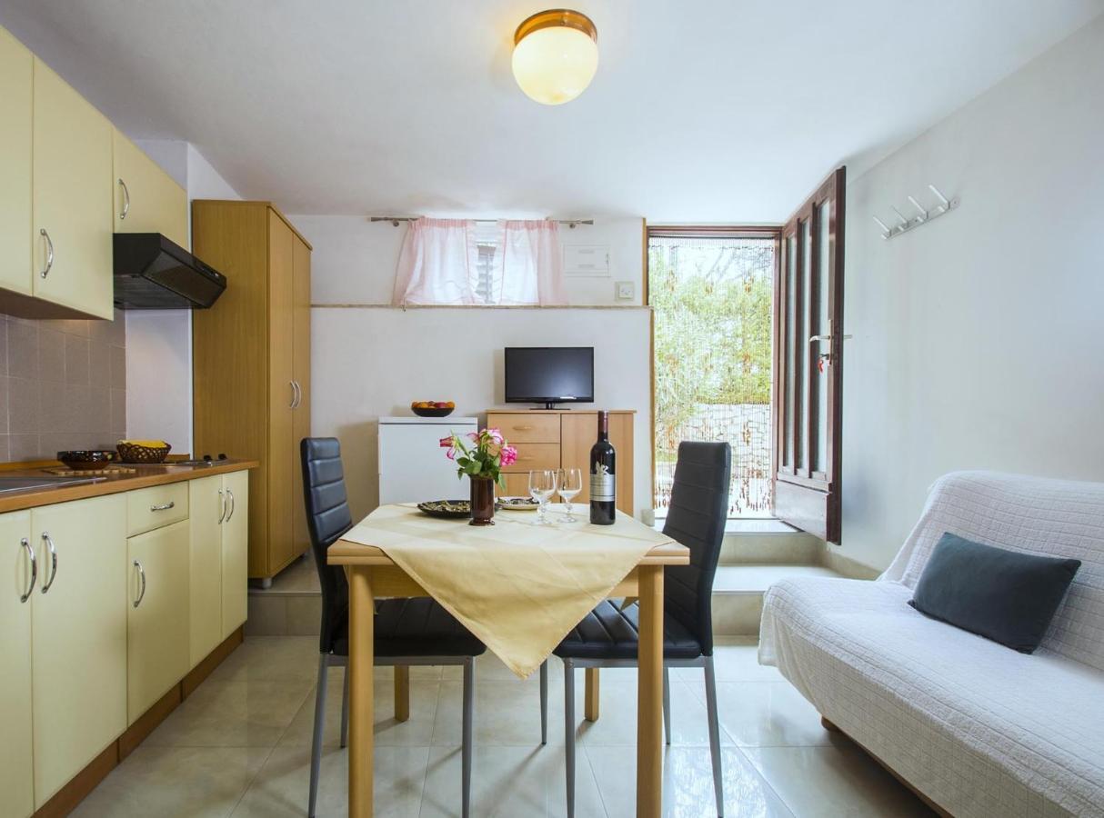 Apartments With A Parking Space Rabac, Labin - 7622 Εξωτερικό φωτογραφία