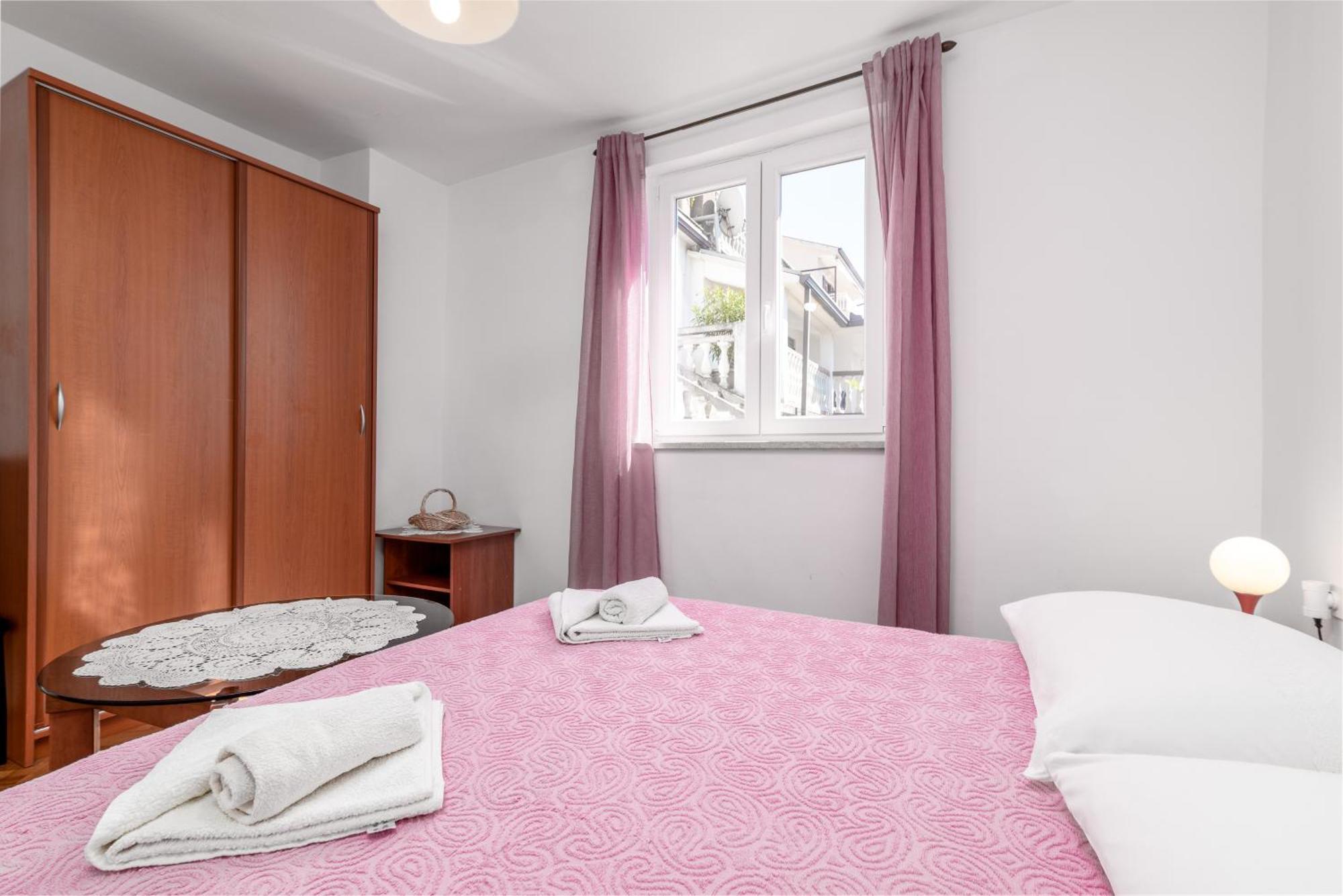 Apartments With A Parking Space Rabac, Labin - 7622 Δωμάτιο φωτογραφία
