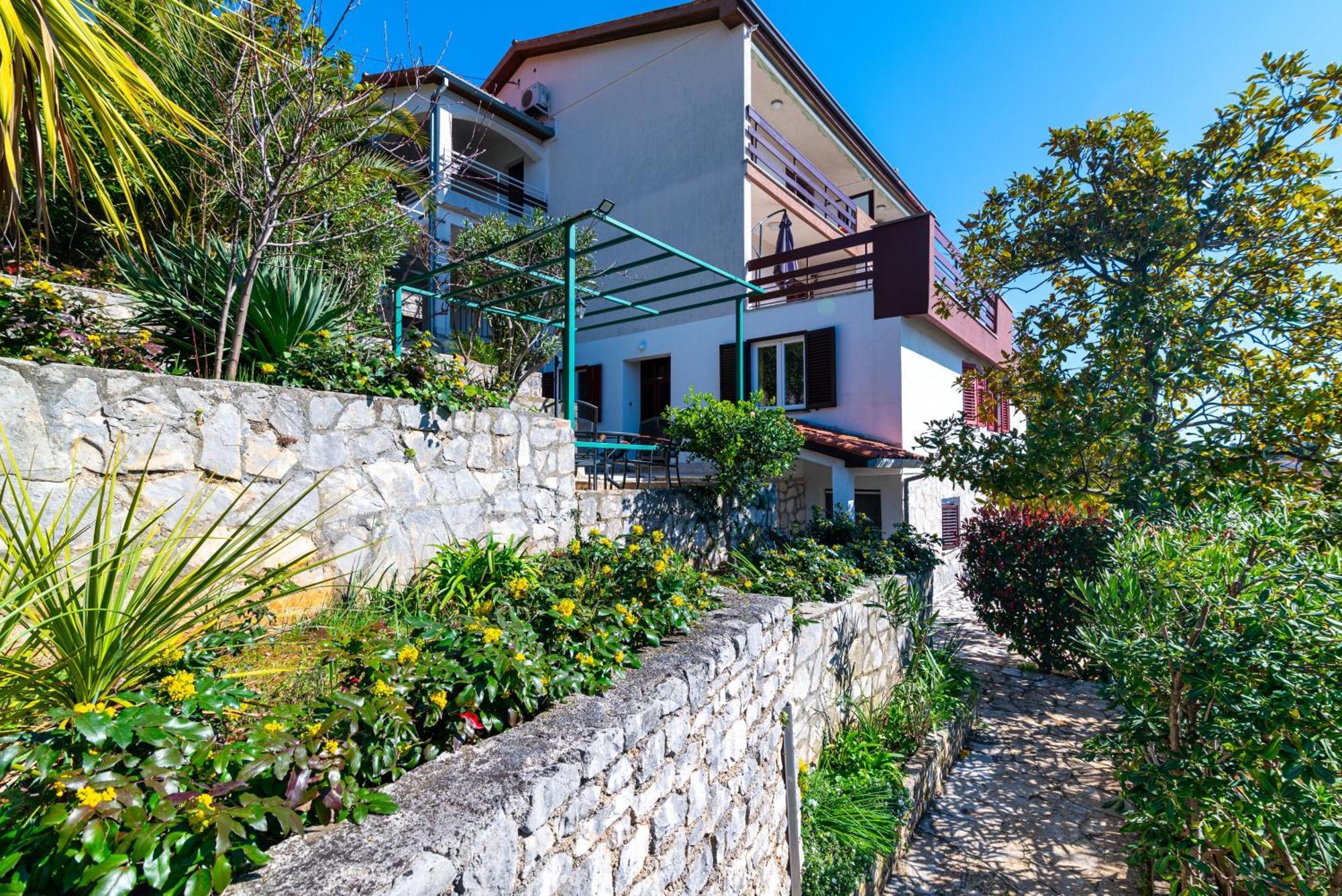 Apartments With A Parking Space Rabac, Labin - 7622 Εξωτερικό φωτογραφία